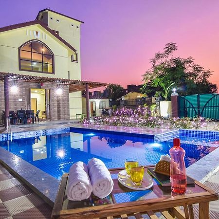 Lifeline Villas - Mountain View 3Bhk Big Pool Villa With Baby Pool Lonavala Exteriér fotografie